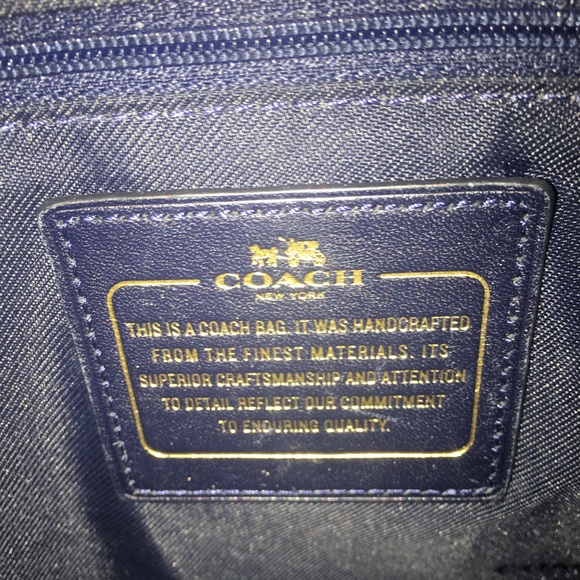 SOLD Authentic Coach Convertible Leather Satchel Crossbody Carryall - Picture 9 of 15